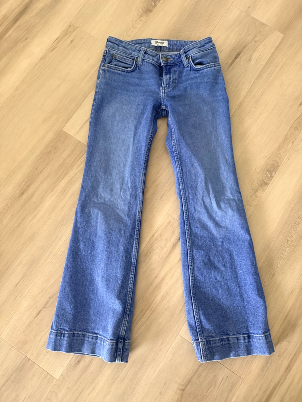 Wrangler Women's Retro Mae Mid-Rise Trouser Jeans 25x30